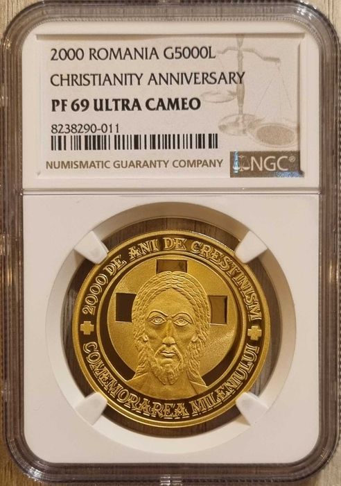 Moneda BNR 5000 lei aur 2000 de ani de crestinism gradata NGC PF 69 UC