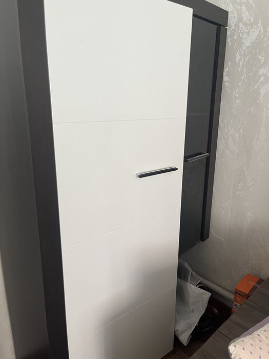 Шкаф срочно продается