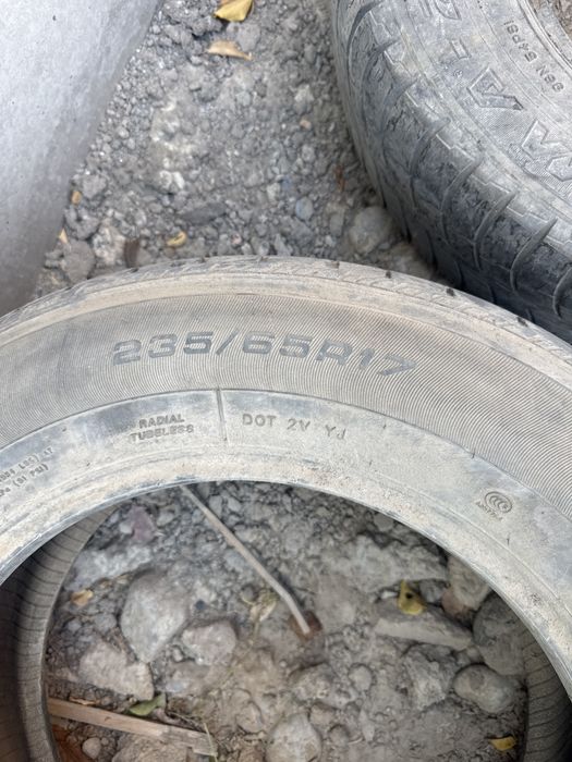 Буу балон 235/65R17