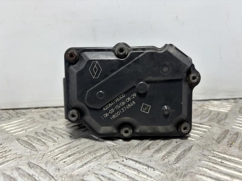 Clapeta acceleratie Renault Trafic 3 1.6 dCi Biturbo 120 cp 88 kw (FGM