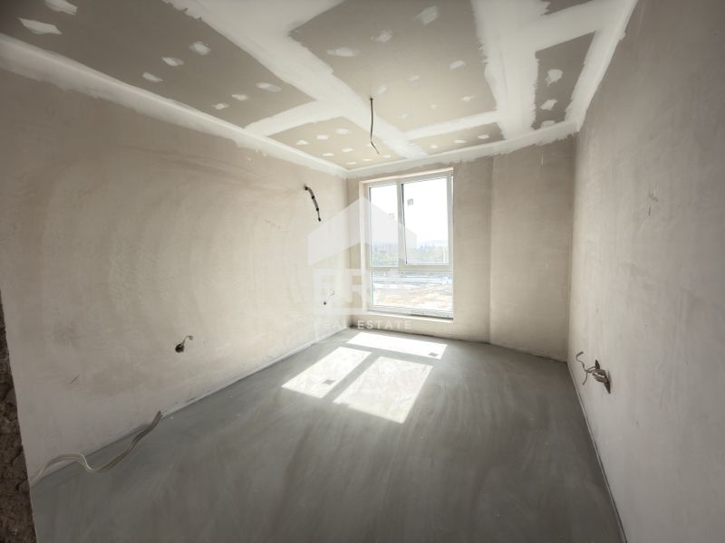 Продава се Тристаен апартамент в Варна, Владислав Варненчик - 89 кв.м за 1685 €/кв.м - Снимка #6