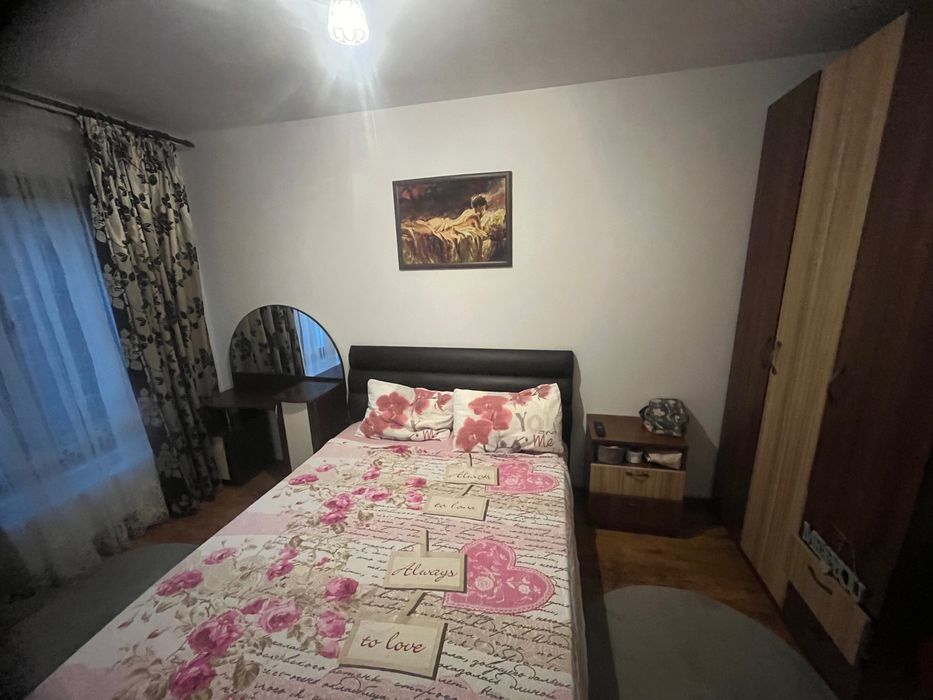 ÎNCHIRIERE apartament 3 camere