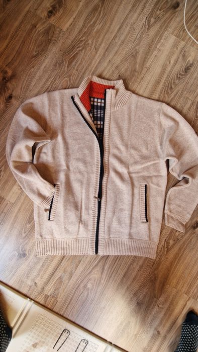 Cardigan tricotat