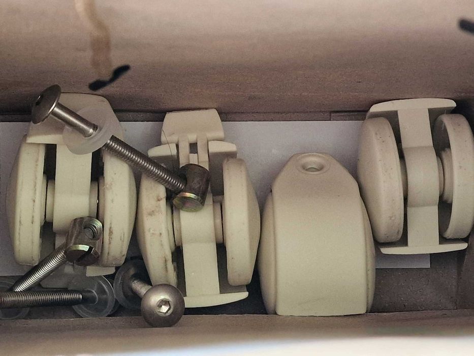 Чудесна италианска кошарка с луксозен нов матрак