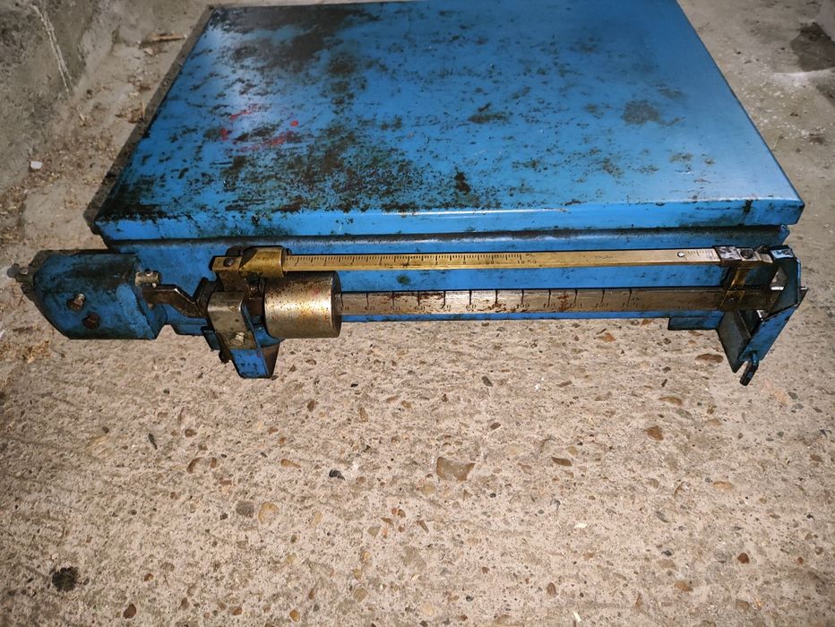 Кантар до 150кг.