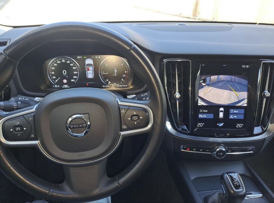 VOLVO V60 2020 — imagine 3