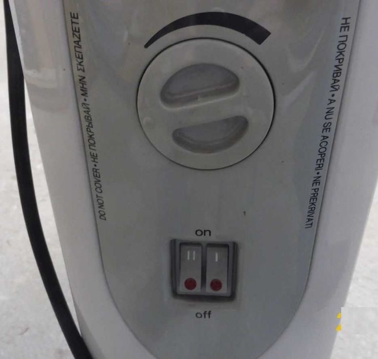 Електрически маслен радиатор Tesy D02 3014, 3000W