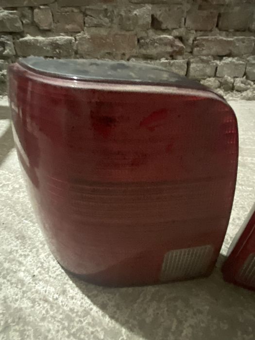 Продавам стопове за Passat B5