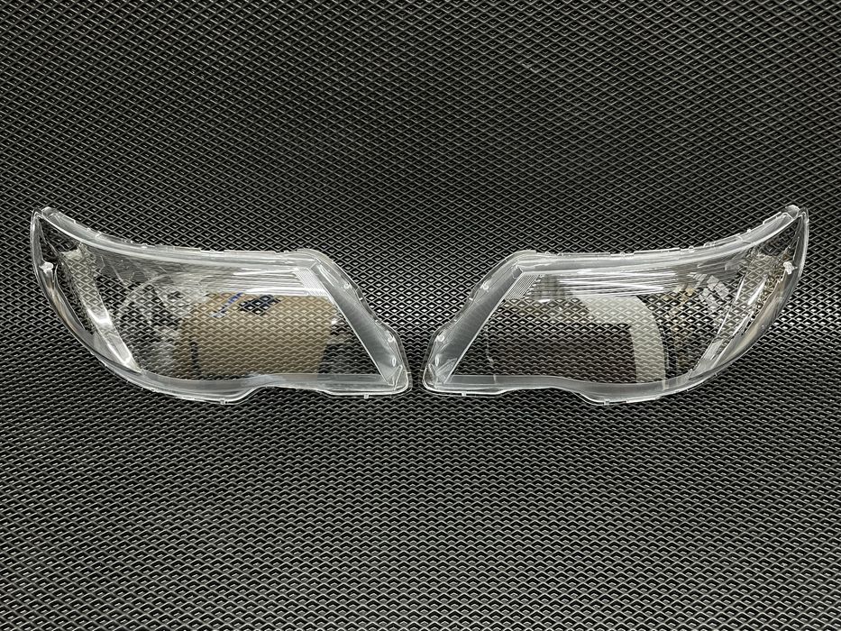 Стекла Фар Subaru Forester