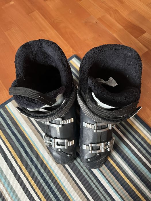 Clăpari schi Wedze WID 300 – damă – 4 clape – stare bună