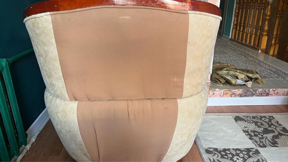 2 кресла и диван