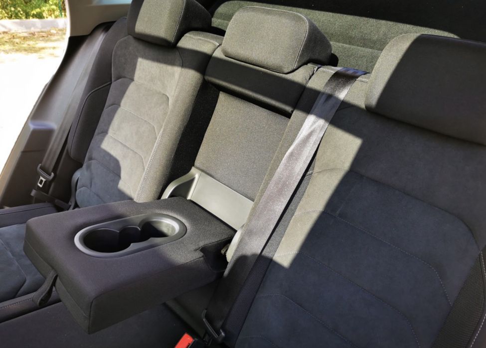 VW Tiguan 2.0 TDI DSG / Virtual Cockpit / Keyless / LED / + Suport 4 biciclete
