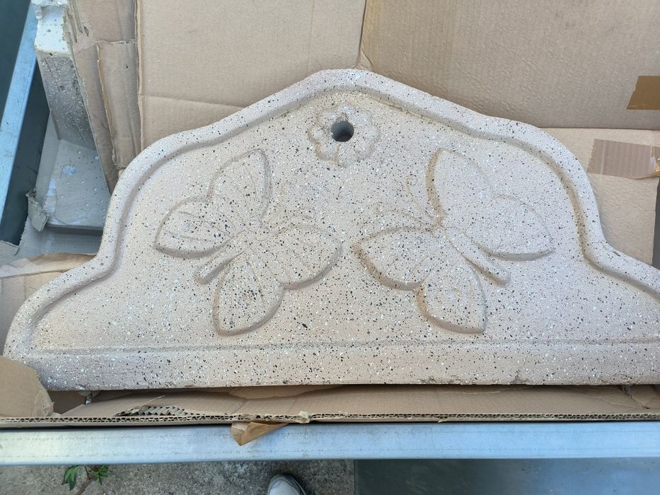 Бетонови масивни мивки