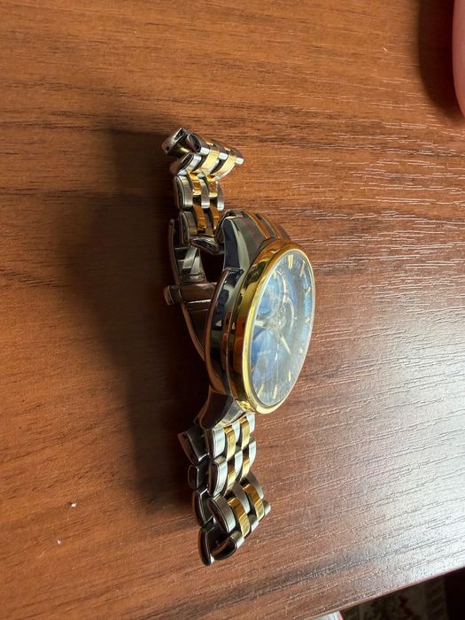 Часы citizen original, питается от солнца