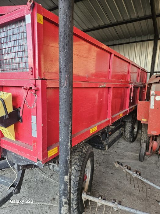 Remorca reconditionata complet,cauciucuri ,furtune,prelata noi