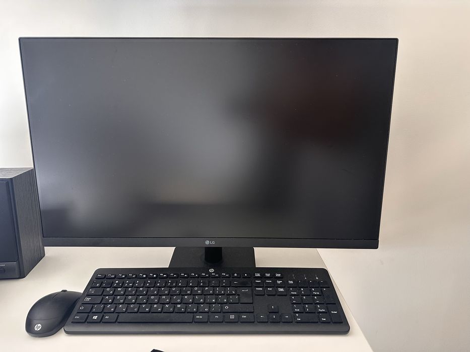 PC GAMING COMPLET + MONITOR LG 27” | i5-12400F | RTX 3050 8GB