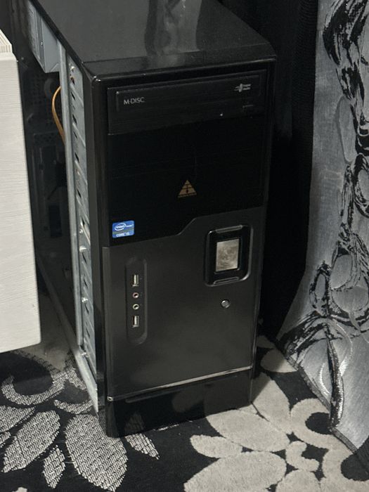 Настольный компьютер