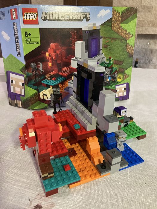 Lego minecraft 21172- Portalul ruinat