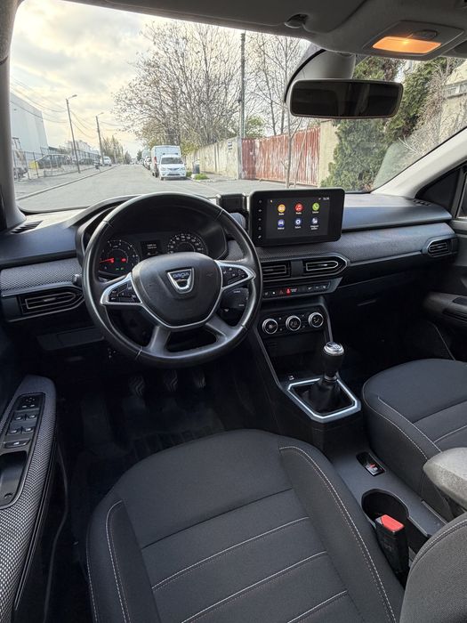 Dacia Jogger 2022 EXTREME/ 7 Locuri/ 1.0 TCE 110 cai/ Euro 6/ 9.850€