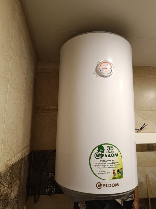 Продавам бойлер 50 литра .