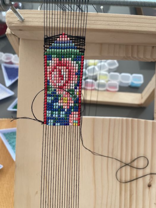 Vand bratari si zgardane…. Stergare pentru cosarca