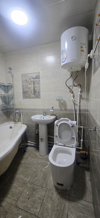 Uy sotiladi 2 xonali