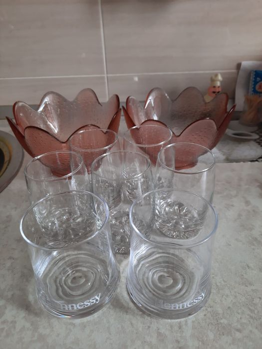 Продам сервиз и комплект посуды