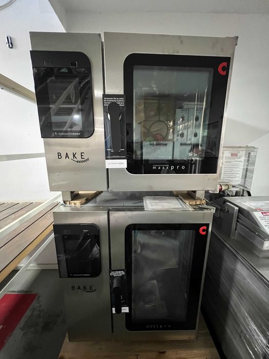 Convotherm -Cuptor gastronomic/convectie;Convectomat 11 tavi