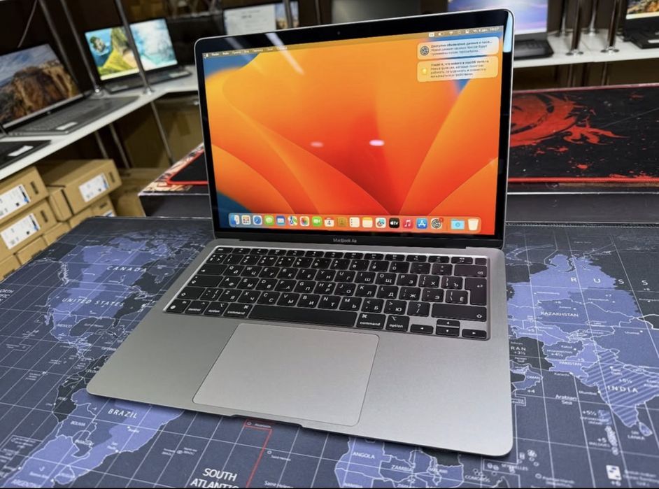 Ноутбук Apple MacBook Air M1/8GB/256SSD/13”