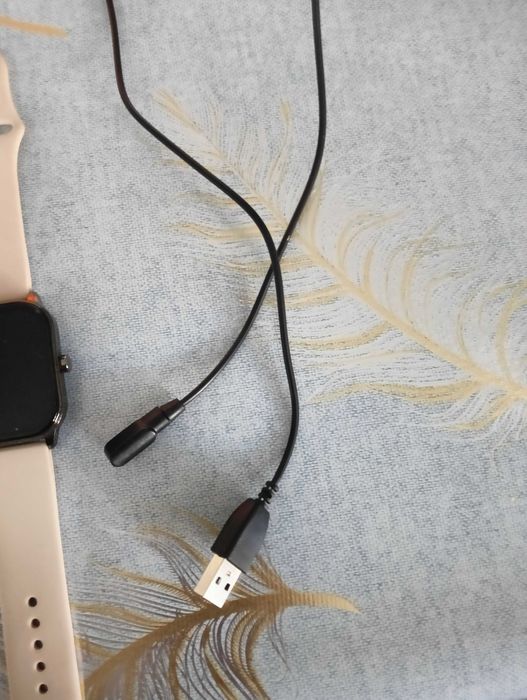 Продам смарт часы почти новый