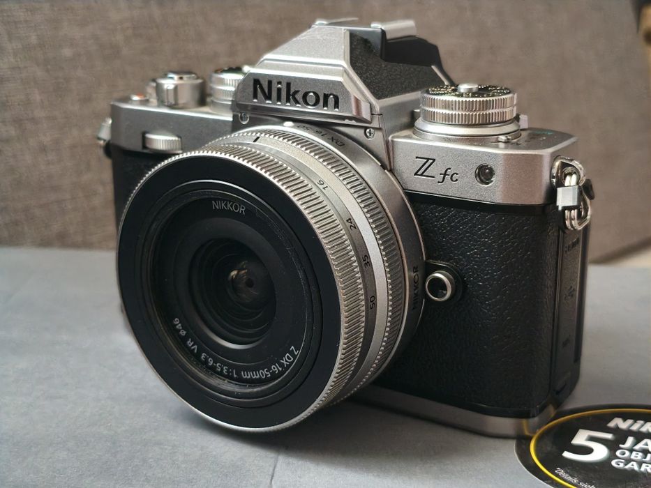 Nikon Z fc + Obiectiv 16-50mm + Obiectiv 50-250mm
