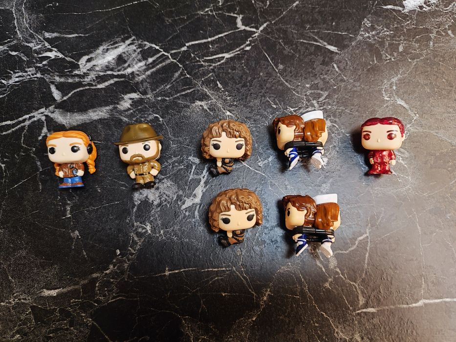 Kinder joy Stranger things РАЗМЯНА ИЛИ ПРОДАВА