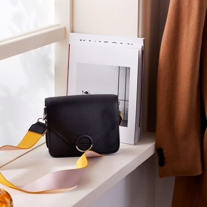 Geanta H&M curea reversibila