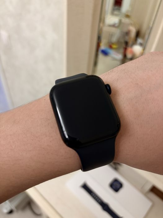 Apple Watch SE Gen 2 44 mm