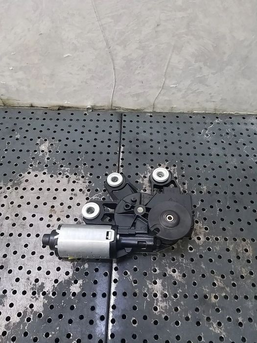 Motoras stergator haion vw touareg 7l facelift 53032612 7l0955712c