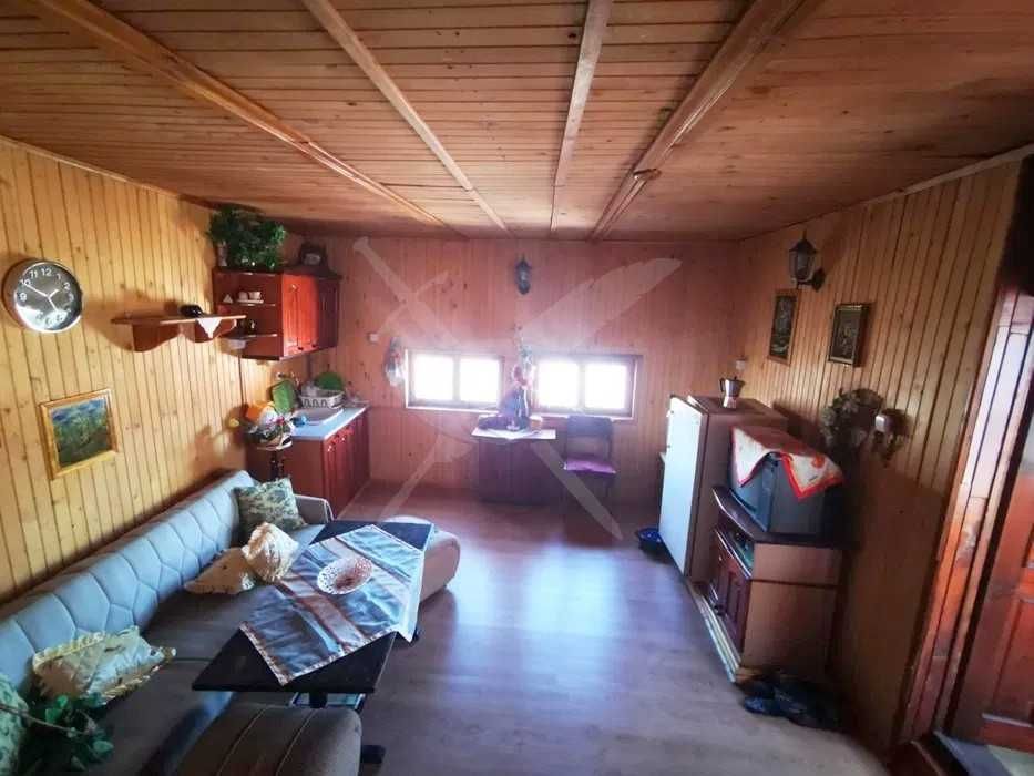 Продава се Къща в Перущица - 166 кв.м за 350 €/кв.м - Снимка #3