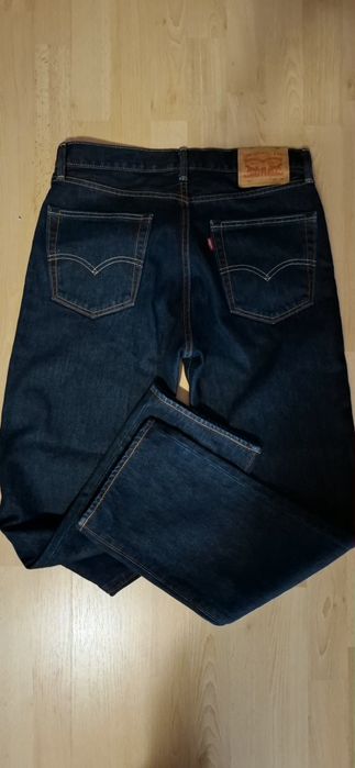 Blugi Levis  barbati