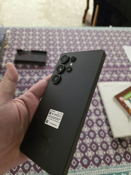 Samsung Galaxy s25 ultra 12/512