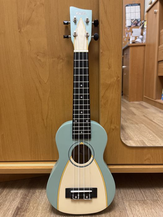 Укулеле « Gewa »