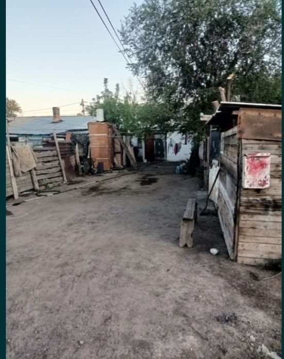 Срочно продаю 2 комнатные квартиру