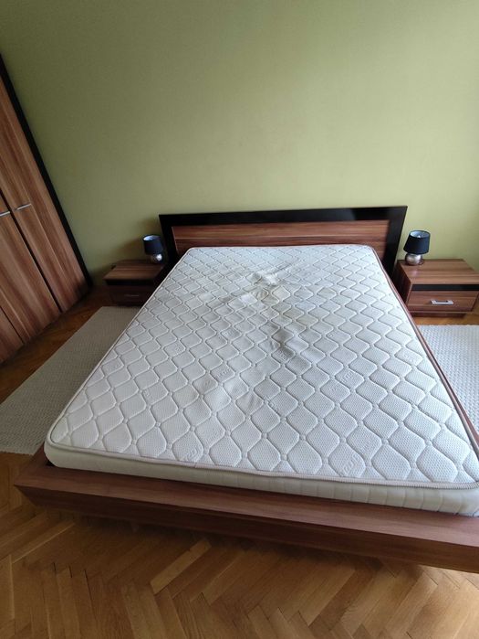 Спалня с нощни шкафчета 160/200см