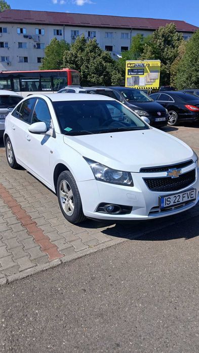 Vind Chevrolet Cruze