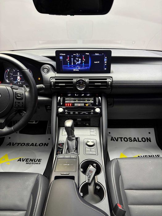 Продается Lexus IS500 F Sport