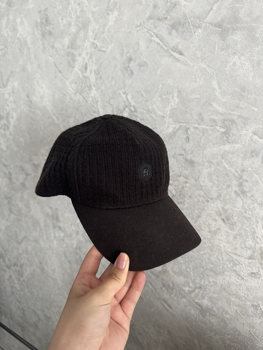 Продам мужскую кепку