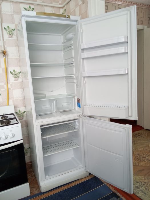 Холодильник Indeset