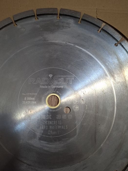 Disc, pânză diamantată profesională de tăiat beton și asfalt