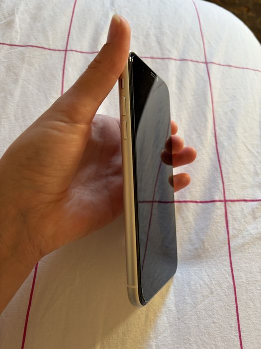 Iphone 11 64 GB-Alb- Stare impecabila