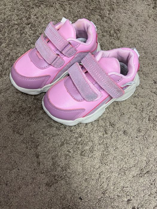 Детски обувки за момиче