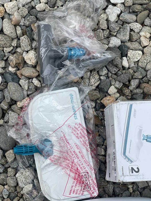 Mop cu aburi BLACK+DECKER multifuncțional 1300W, pentru casa