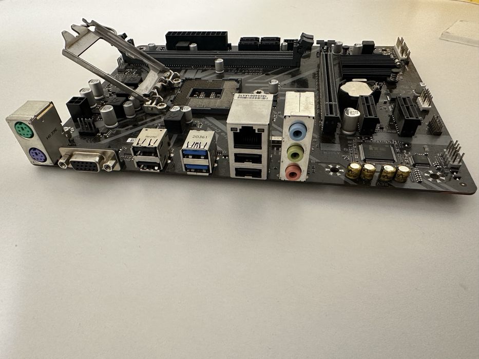 Материнская Плата Gigabyte 1151.